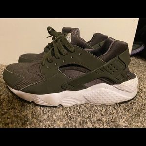 Nike Huarache Shoes